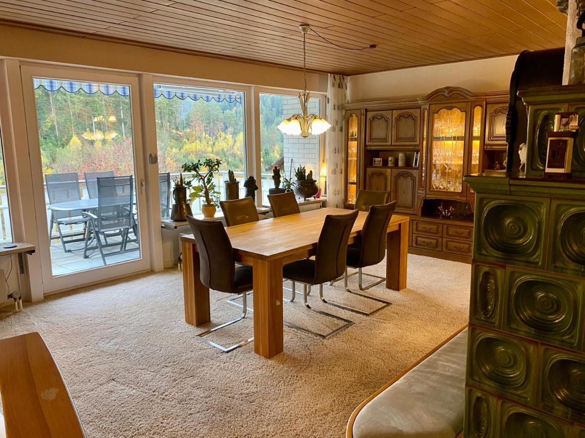 Ferienwohnung Zur Bierliebe - Mit Toller Aussicht Im Herzen Des Schwarzwaldes Хорнберг Экстерьер фото